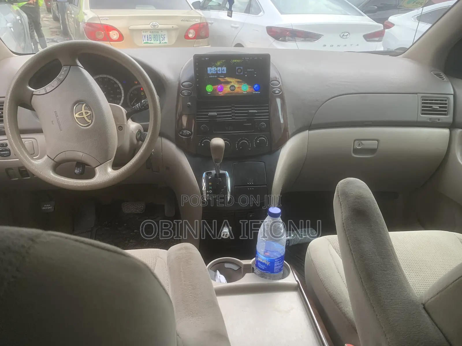 Toyota Sienna 2005 Silver