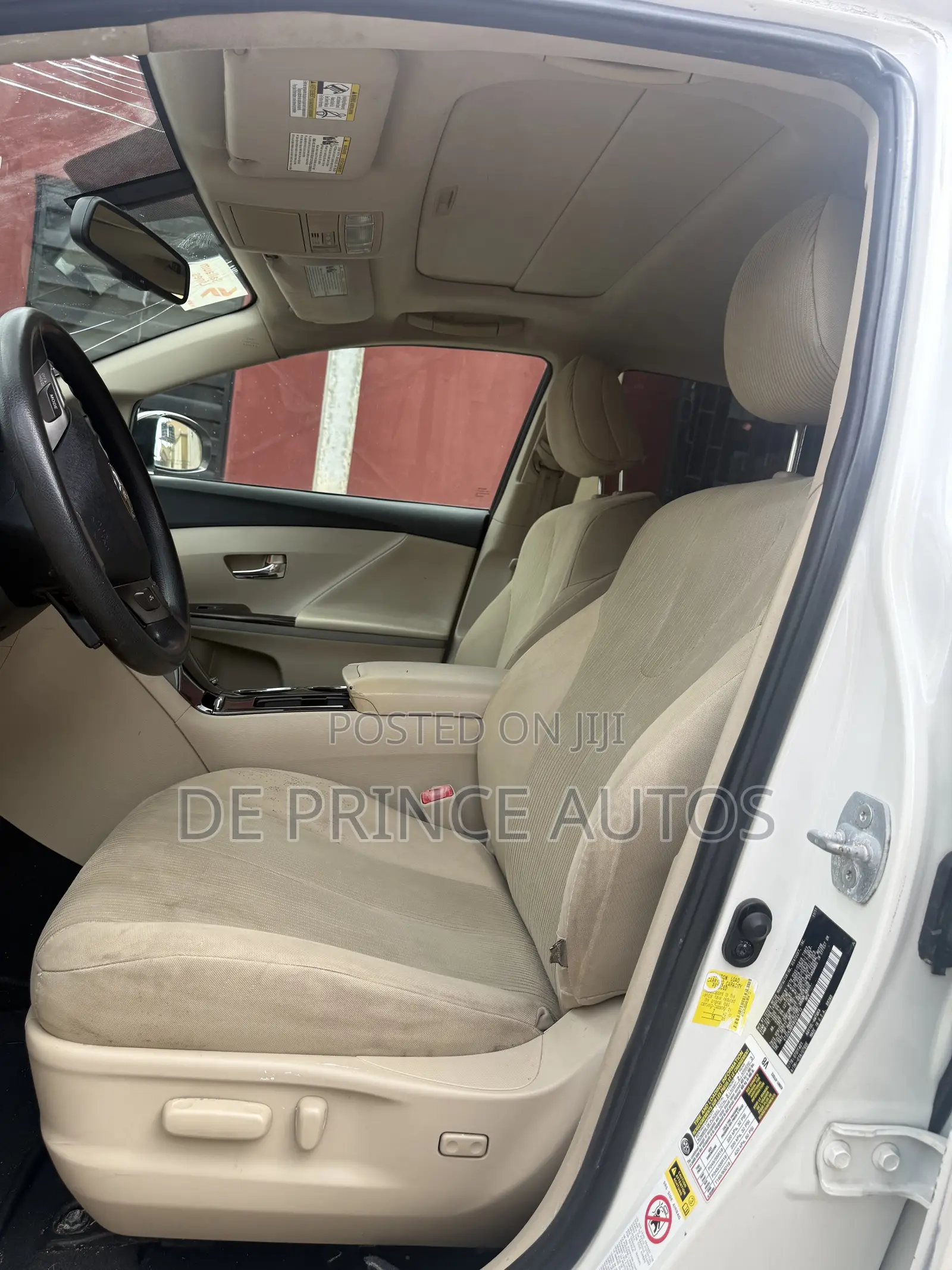 Toyota Venza 2011 White