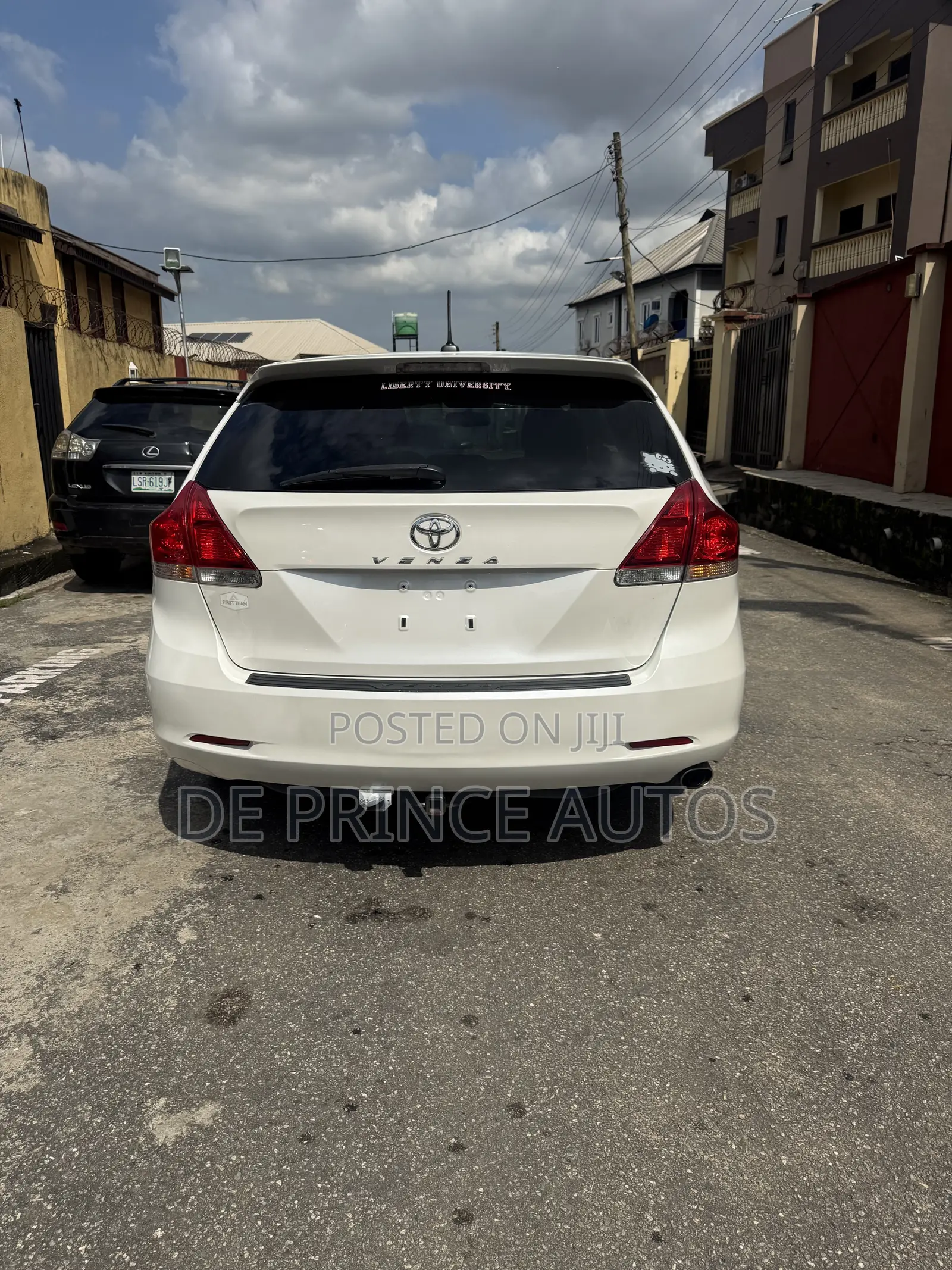 Toyota Venza 2011 White