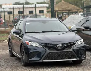 Toyota Camry 2018 Gray