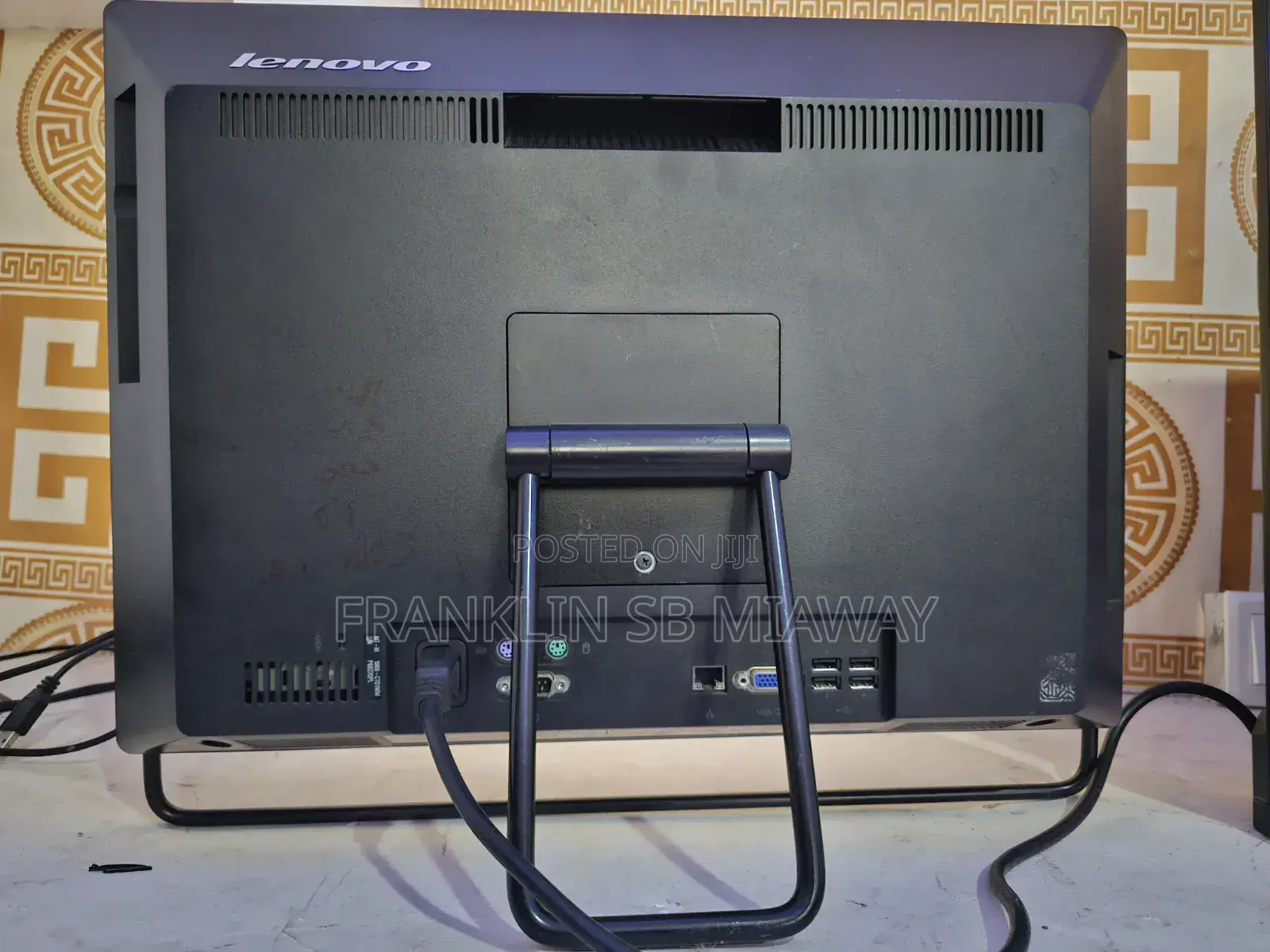 Desktop Computer Lenovo 8GB Intel Core i5 HDD 500GB