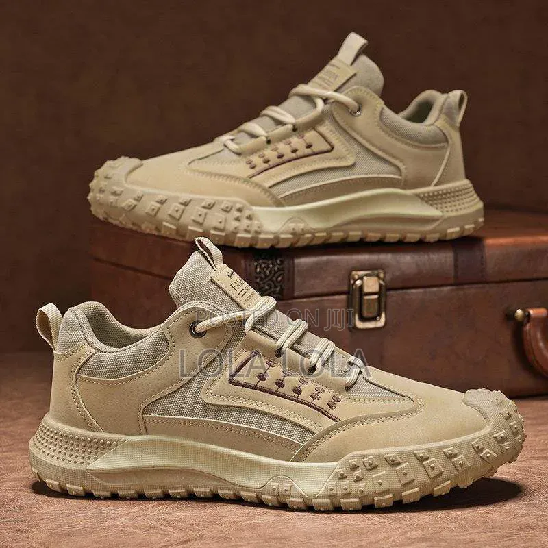 High Quality Shoes for Men and Female
