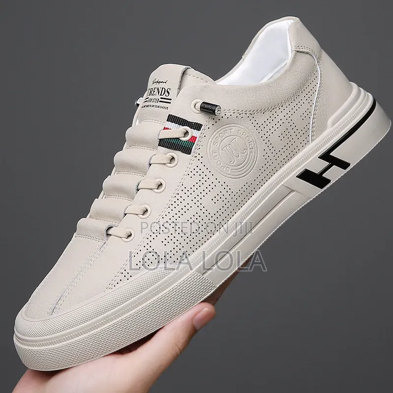 High Quality Shoes for Men and Female