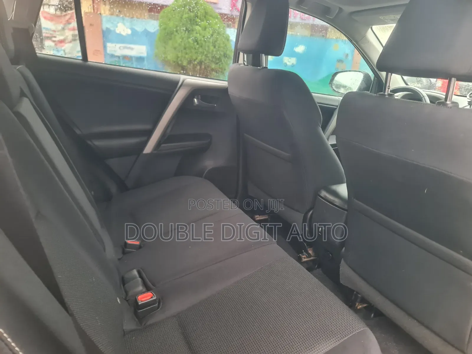 Toyota RAV4 2017