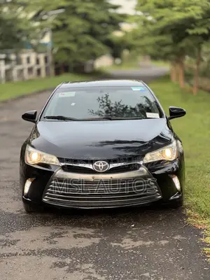 Toyota Camry XLE 4dr Sedan (2.5L 4cyl 6A) 2017 Black