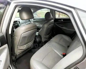 Hyundai Sonata Limited Sedan FWD (2.4L 4cyl 6A) 2013 Gray