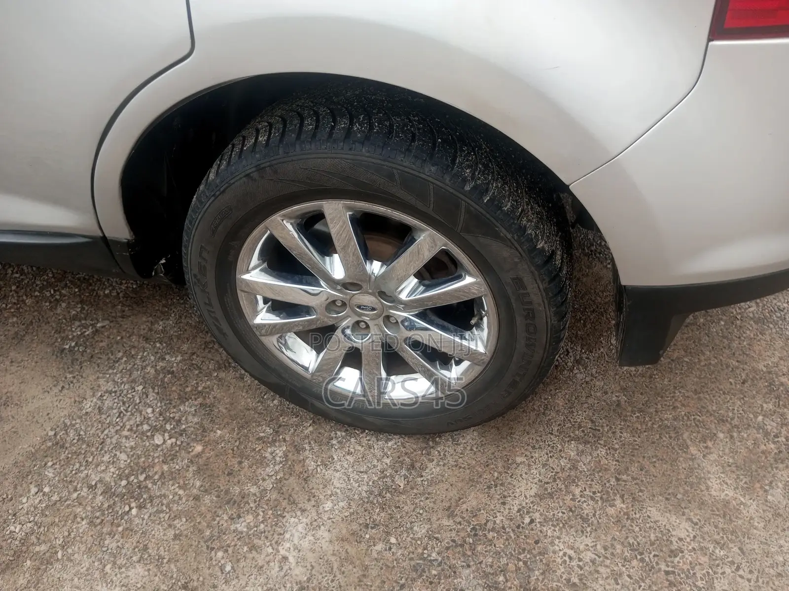 Ford Edge 2011 Silver
