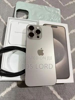 Apple iPhone 15 Pro Max 256 GB