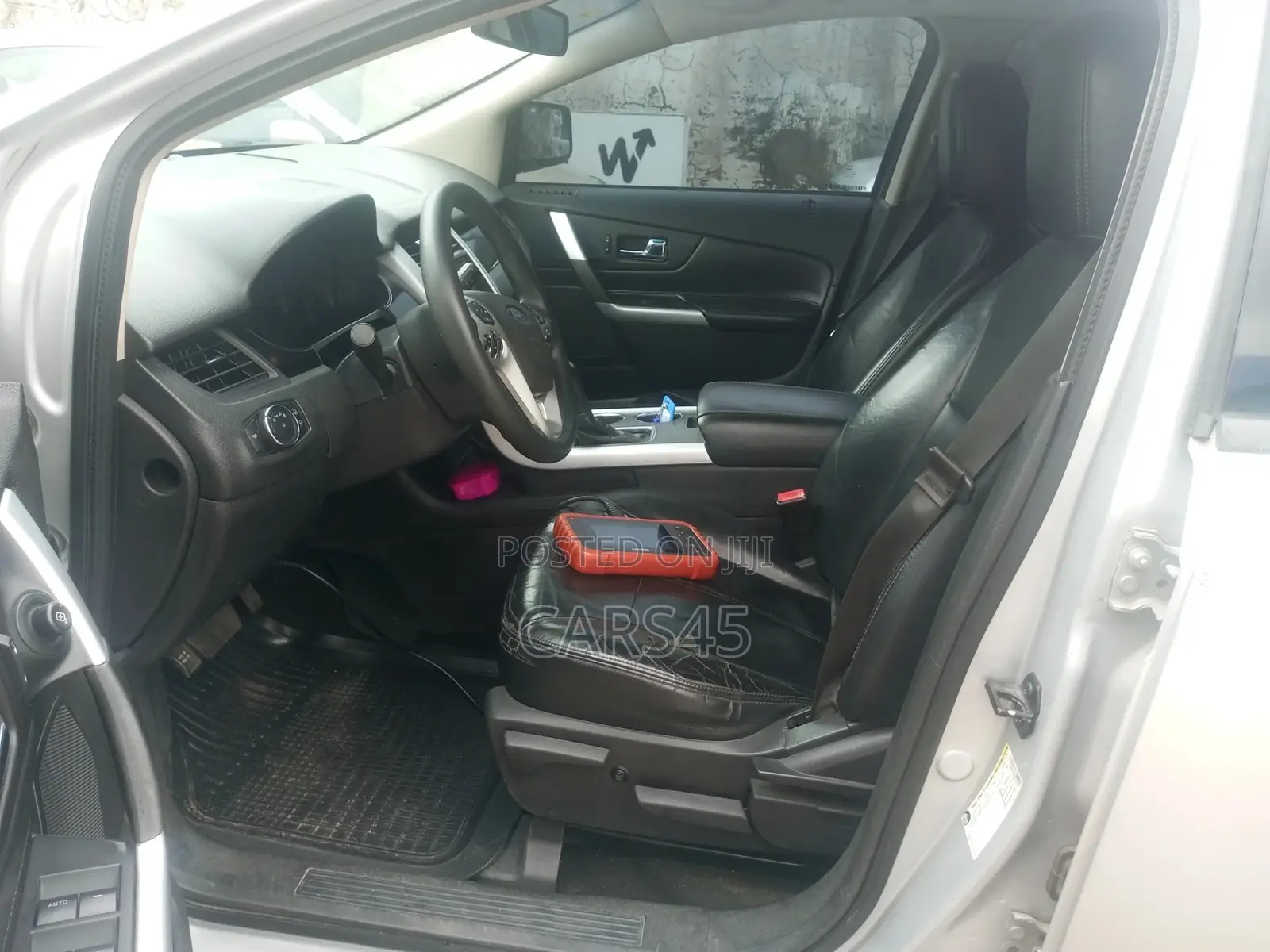 Ford Edge 2011 Silver