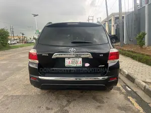 Toyota Highlander 2013 Black