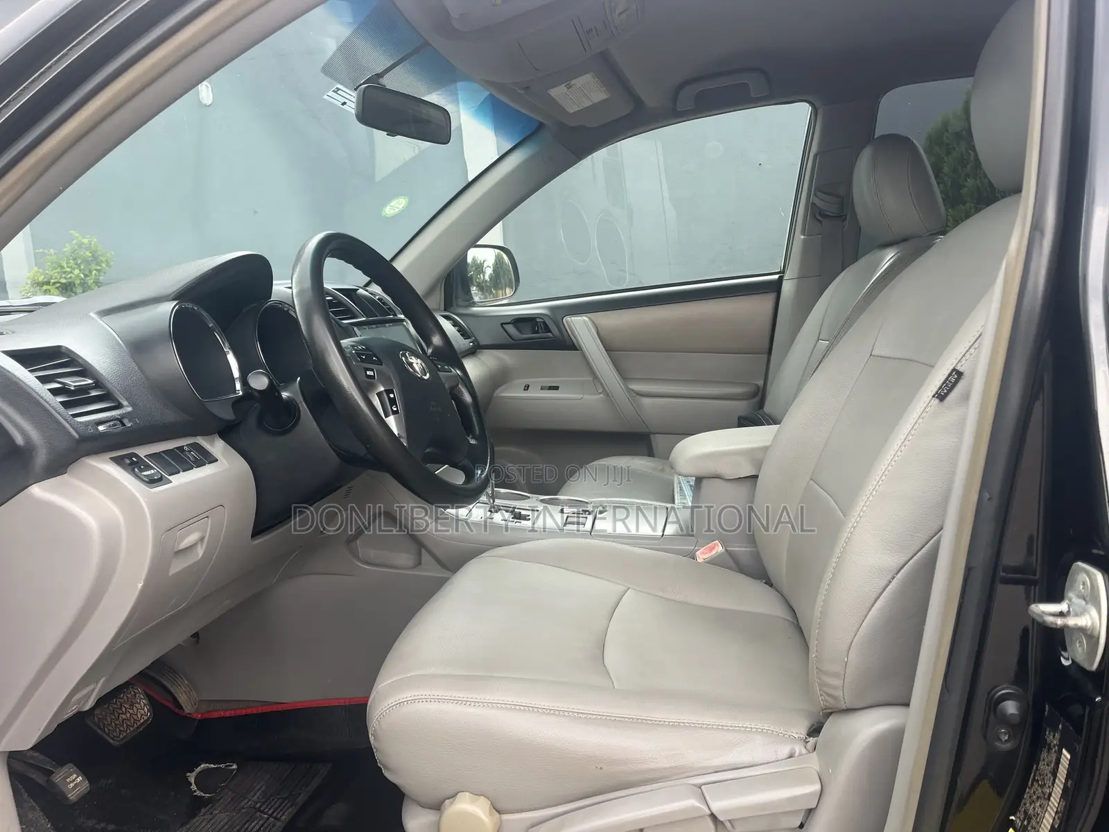 Toyota Highlander 2013 Black