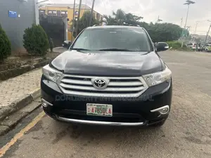 Toyota Highlander 2013 Black