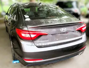 Hyundai Sonata Base Sedan FWD (2.4L 4cyl 6A) 2016 Gray