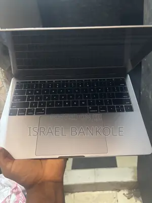 Laptop Apple MacBook Pro 2017 8GB Intel Core i5 SSD 256GB