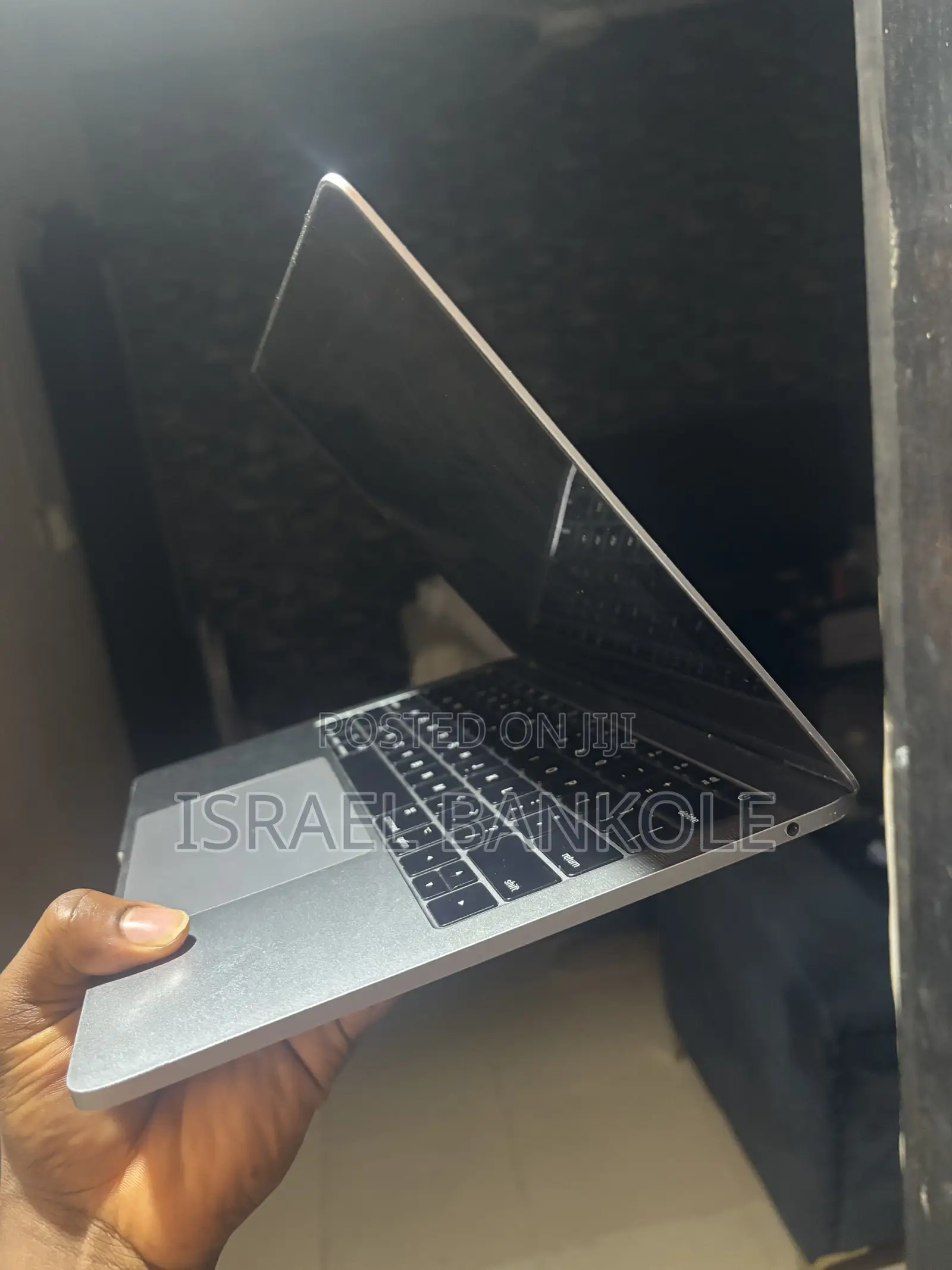 Laptop Apple MacBook Pro 2017 8GB Intel Core i5 SSD 256GB