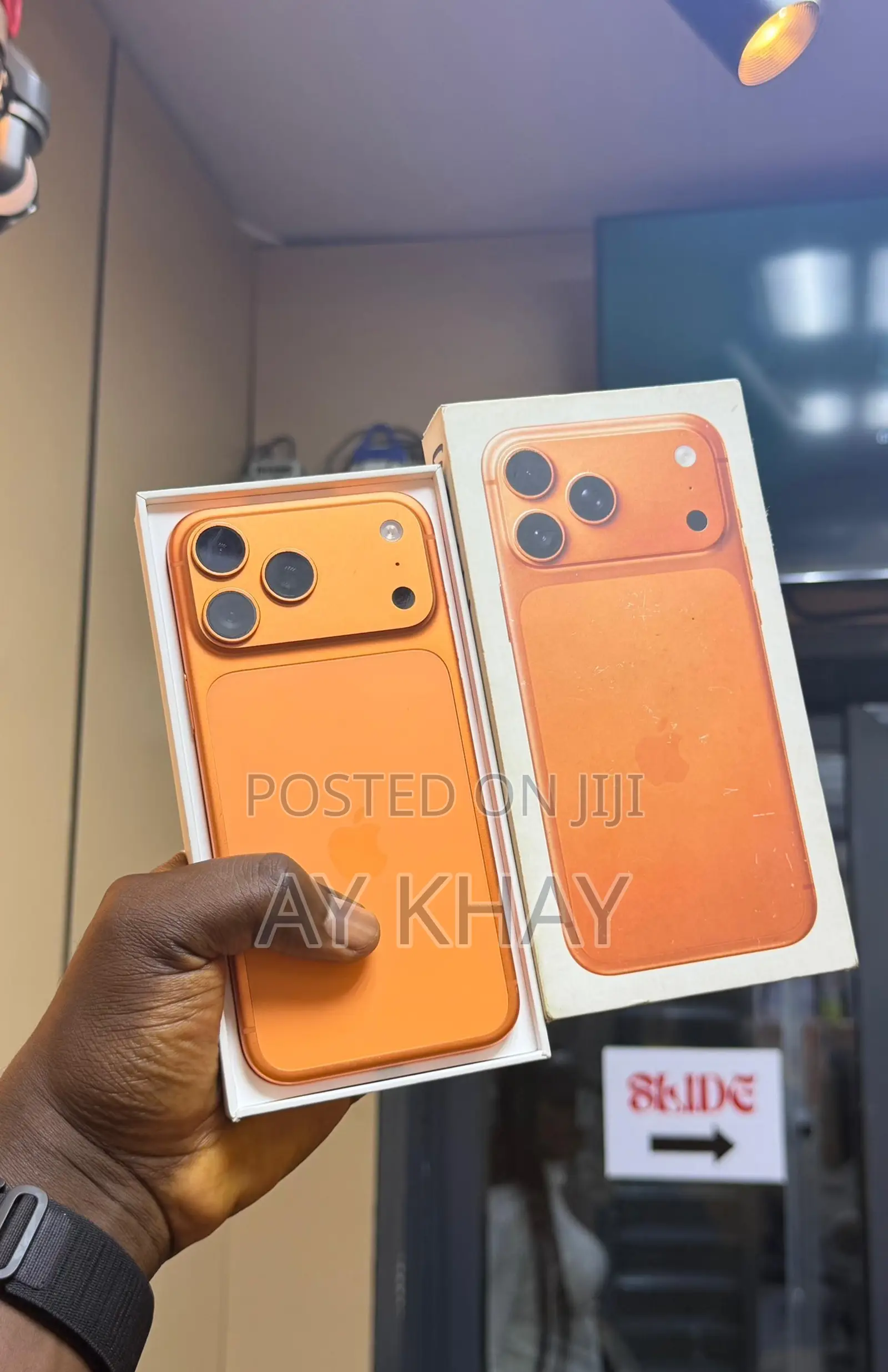 New Apple iPhone 17 Pro Max 256 GB Orange