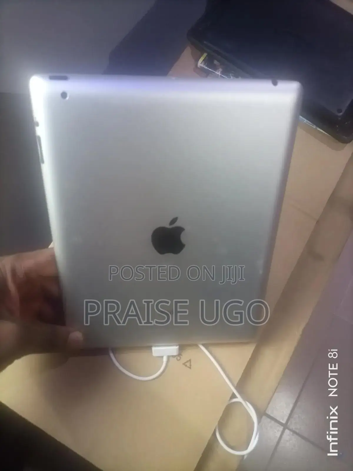 Apple iPad 2 CDMA 16 GB Silver