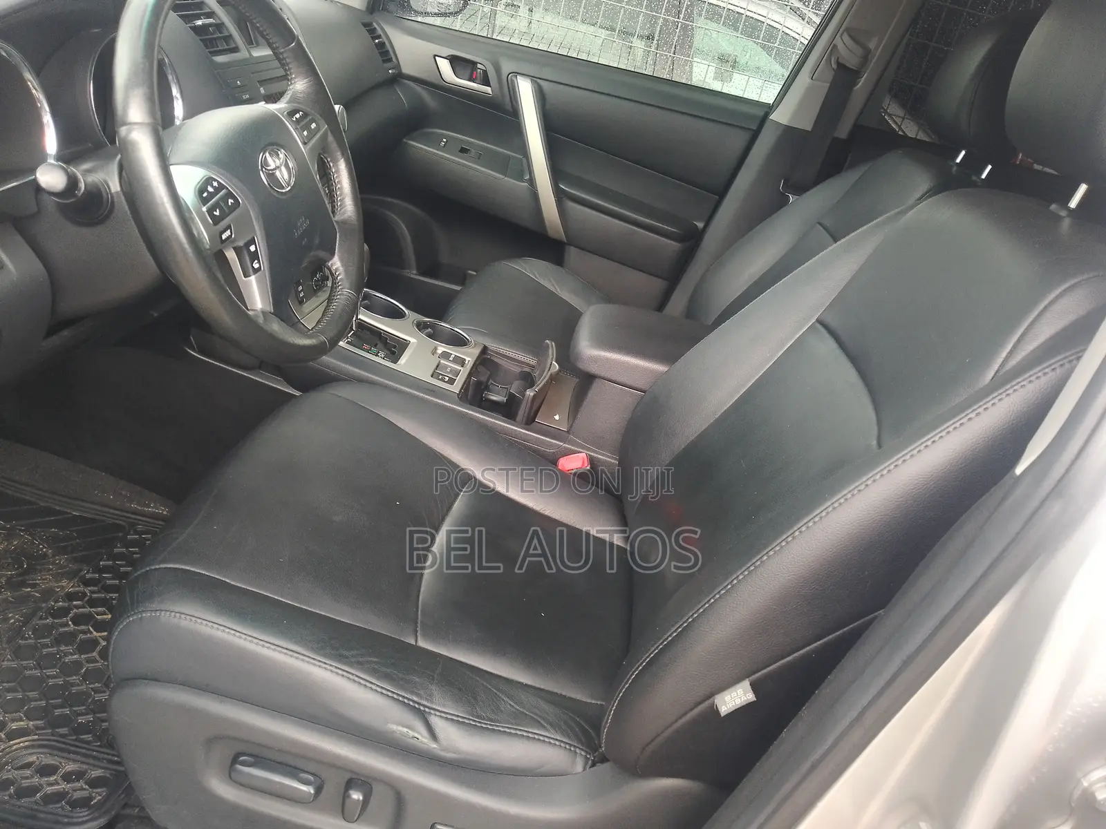 Toyota Highlander 2012 Silver