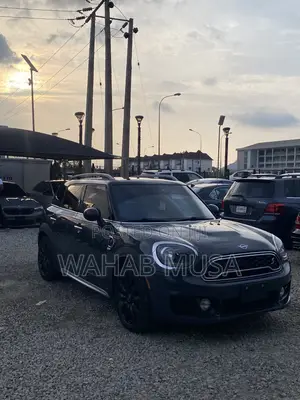 Mini Cooper 2018 Black