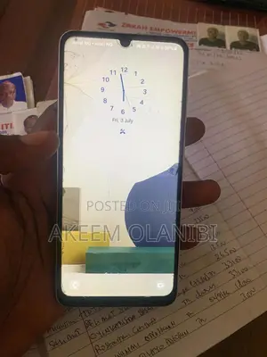 Samsung Galaxy A05 64 GB Gray