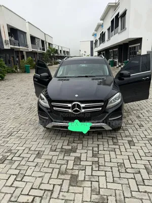 Mercedes-Benz GLE-Class 2017 Black