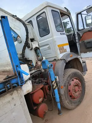 Rental Hiab Truck With 3tons Hiab