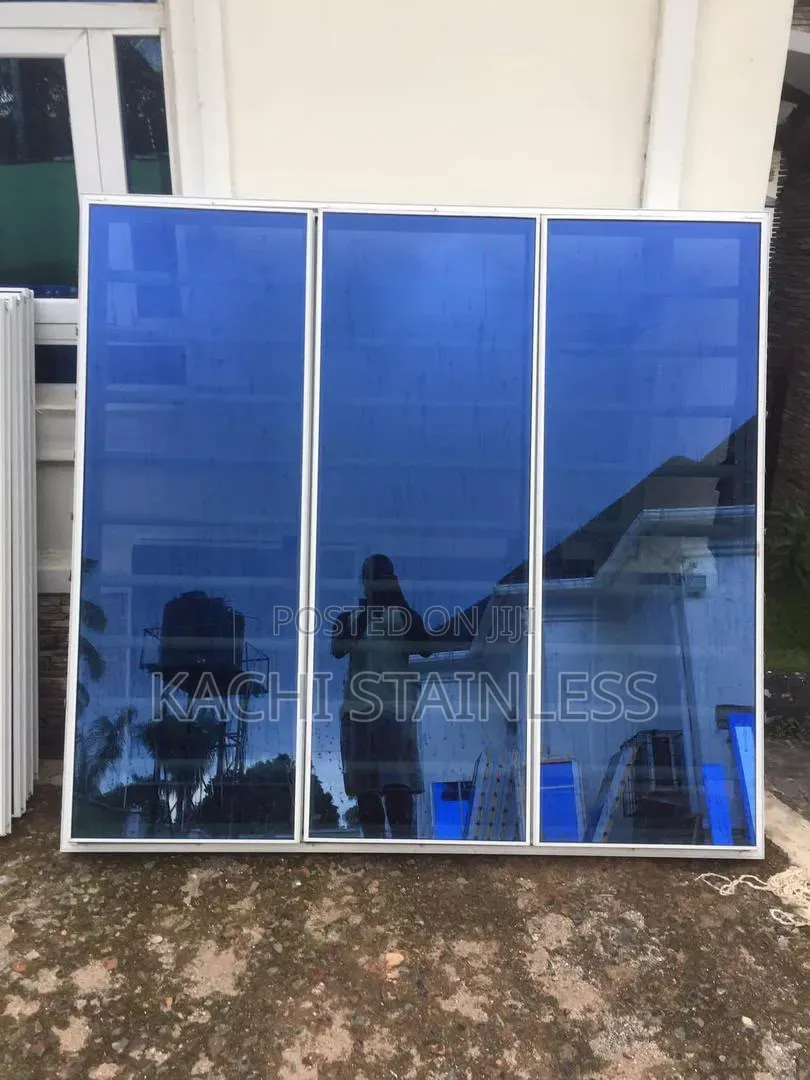 Frameless Window