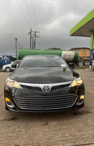 Toyota Avalon XLE Premium 4dr Sedan (3.5L 6cyl 6A) 2014 Black