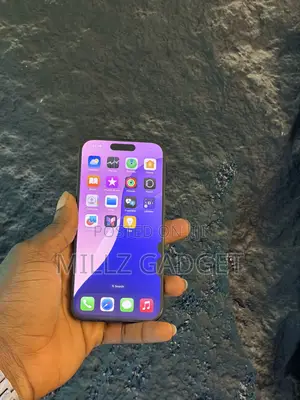 Apple iPhone 15 Pro 128 GB Gray