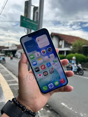 Apple iPhone 13 128 GB