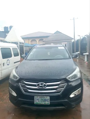 Hyundai Santa Fe 2013 Black