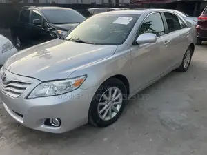 Toyota Camry 2011 Gray