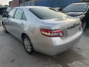 Toyota Camry 2011 Gray