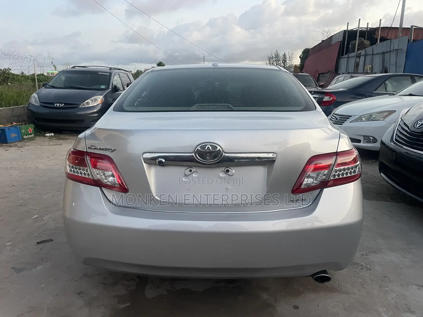Toyota Camry 2011 Gray