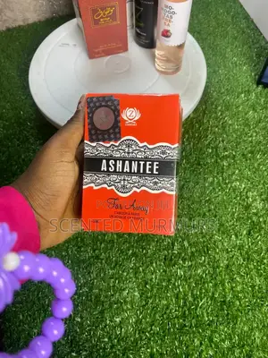 Asantee Floral and Far Away