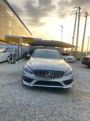 Mercedes-Benz C400 4Matic AWD Sedan (3.0L V6 7A) 2015 Gray
