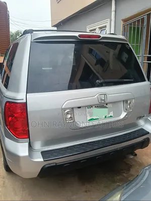 Honda Pilot 2004 Silver