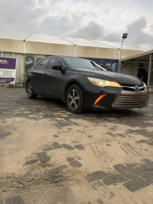 Toyota Camry 2016 Black