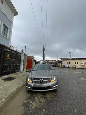 Mercedes-Benz C300 2012 Gray