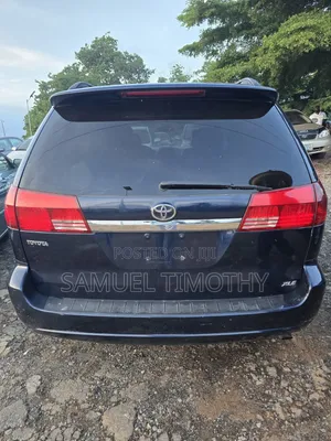 Toyota Sienna 2006 Blue
