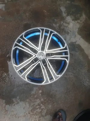 16 Inches Rim Small Hub for Toyota Matrex Etc 