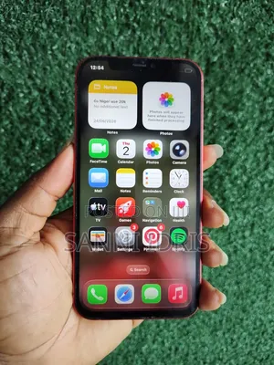 Apple iPhone 12 64 GB Red