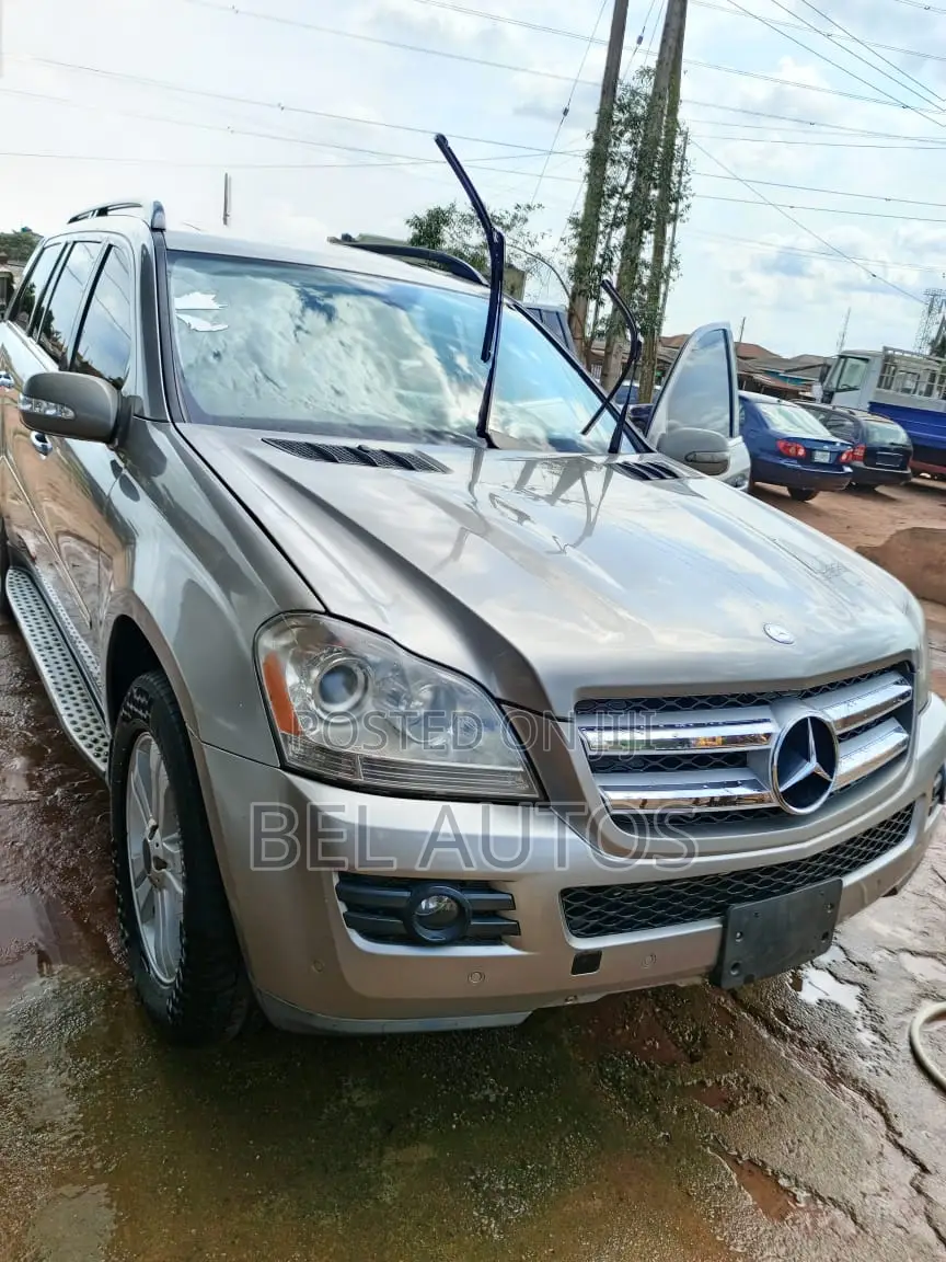 Mercedes-Benz GL-Class 2008 Silver