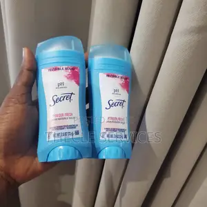 Secret Powder Fresh Invisible Antiperspirant Deodorant Stick 73g