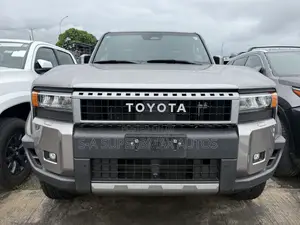 Toyota Land Cruiser Prado 4.0 Petrol GX-L 2022 Gray
