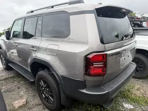 Toyota Land Cruiser Prado 4.0 Petrol GX-L 2022 Gray