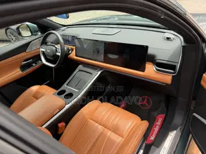 New XPeng G9 2025 Gray