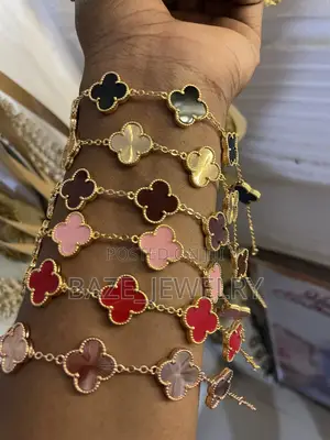 High Quality Vca Bracelets