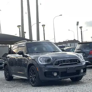 Mini Cooper 2018 Gray