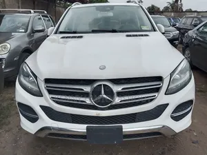 Mercedes-Benz GLE-Class 2017 White